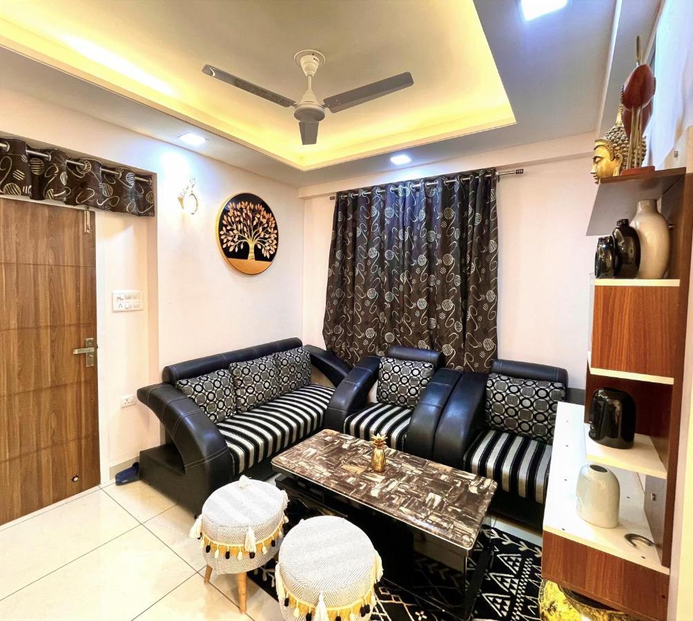 Airport Bliss Apartment+Balcony & Netflix + Prime Джайпур Екстериор снимка